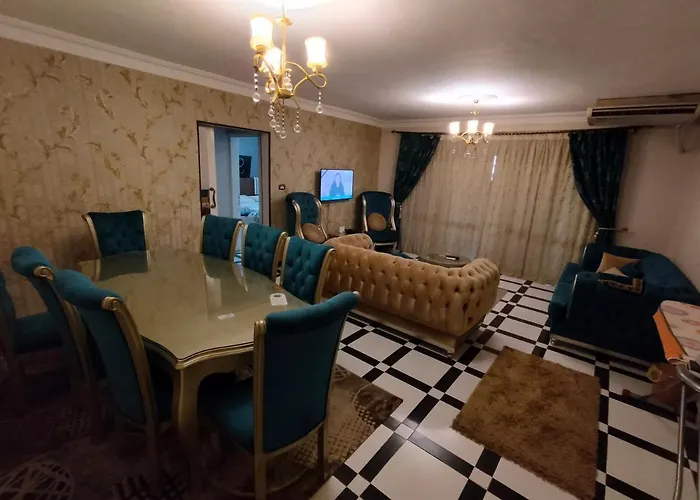 شقة مكرم عبيد للعائلات فقط 21 Families Only