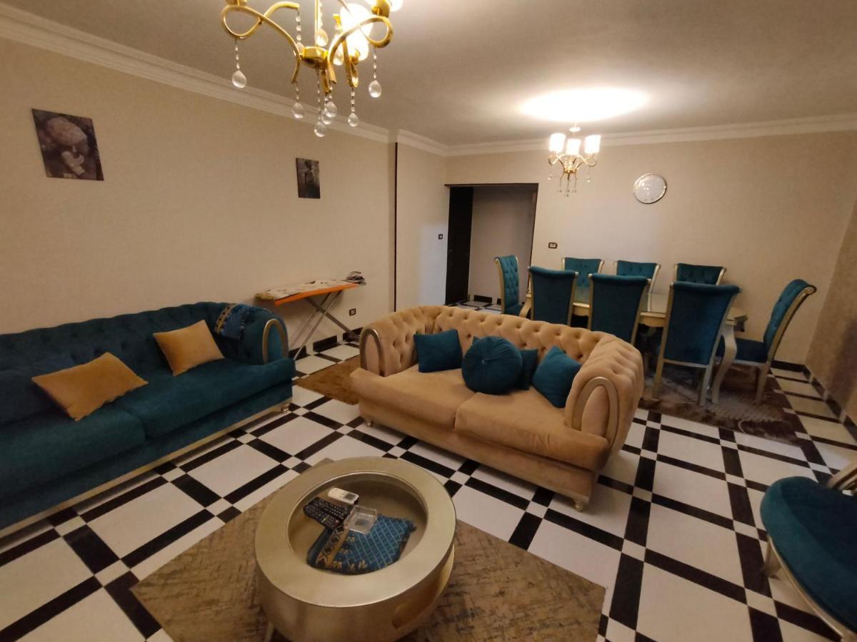 مكرم عبيد للعائلات فقط 21 Families Only Apartment